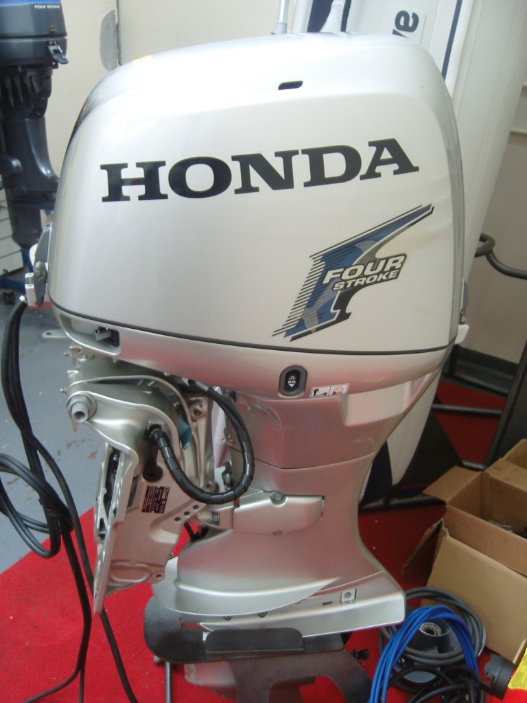 How to winterize a honda four stroke outboard